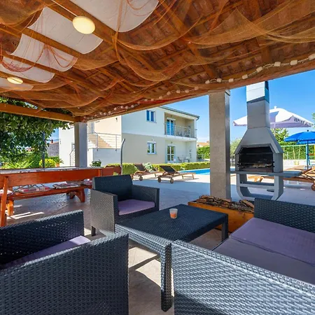 Vila 4 Bedroom Renata Near Porec